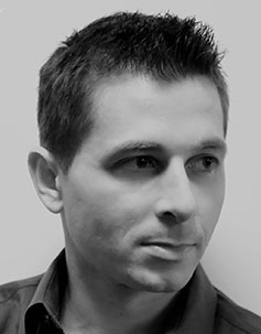 Daniel's Headshot